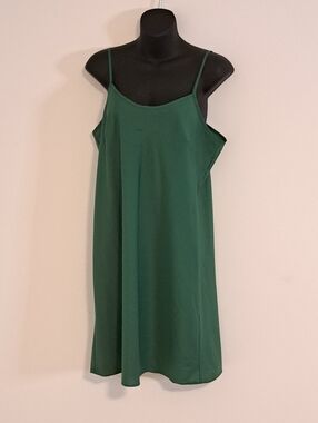 Nanette Lepore Emerald Green Slip Dress with Spaghetti Straps Misses Size 8